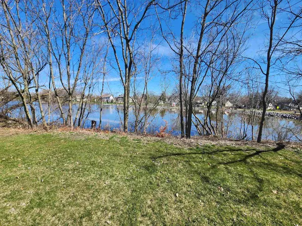 119 Hubbell St, Marshall, WI 53559