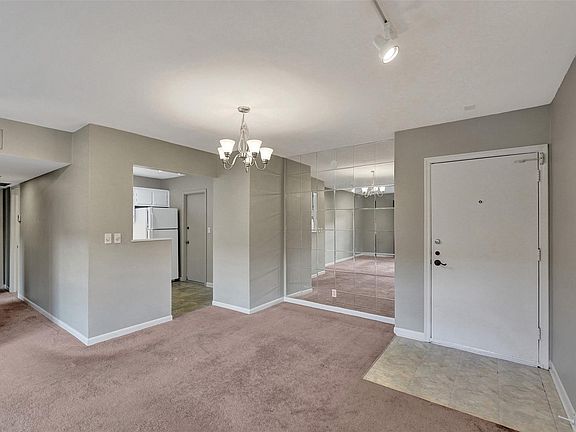 4th image of 140 NE 19th Court #218E