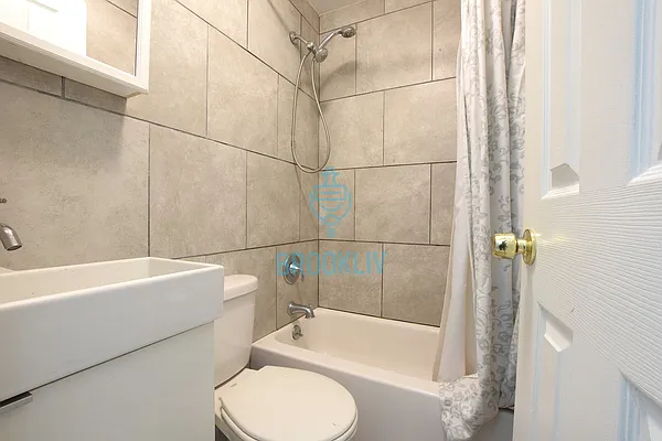 Rented by null | media 19