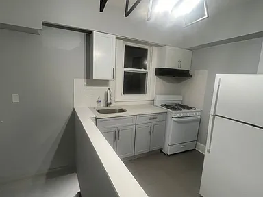 394 Myrtle Ave #1 — photo 2 of 9