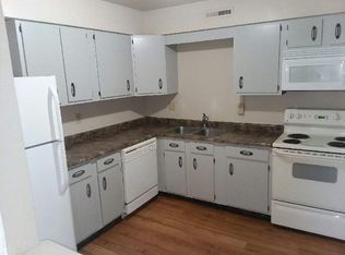 2150 Edgewood Rd NW APT 1, Cedar Rapids, IA 52405