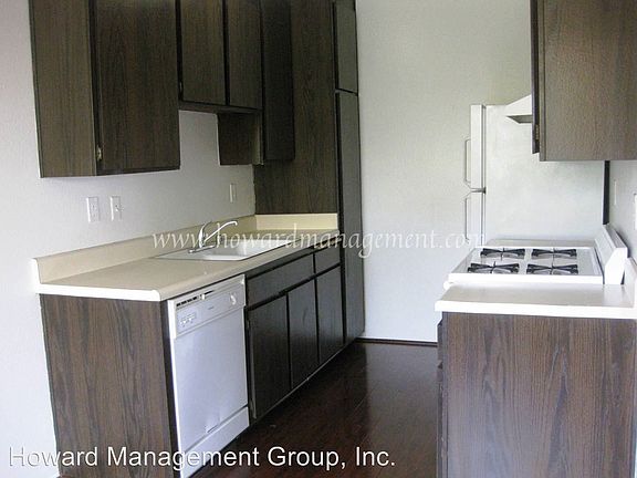 4th image of 9400 National Blvd APT 12