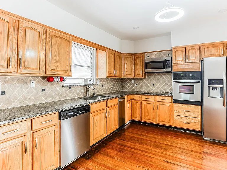 42 Tooker Ave #1 — Photo 4