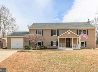 8515 Foundry Run Dr, Fredericksburg, VA 22408