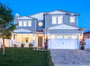 16746 Morrison St, Encino, CA 91436