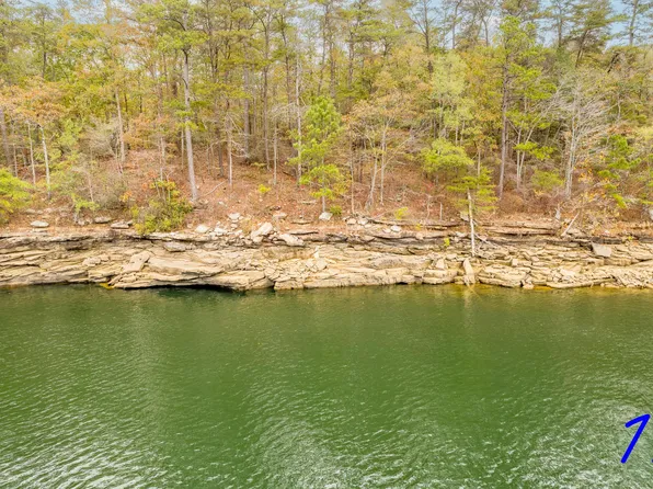 17 Ryans Vw, Crane Hill, AL 35053