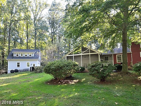 5th image of 516 Haven Ln