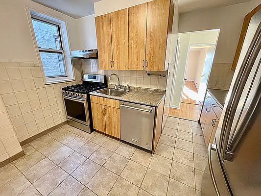 5th image of 30-44 29th St #7KDD