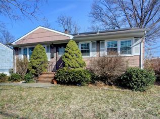 198 Campbell St, Woodbridge, NJ 07095