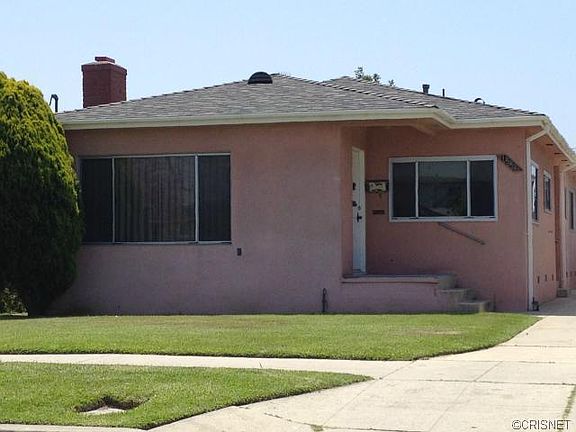2nd image of 1556 W 226th St