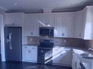 105 Lock Ct, Ball Ground, GA 30107