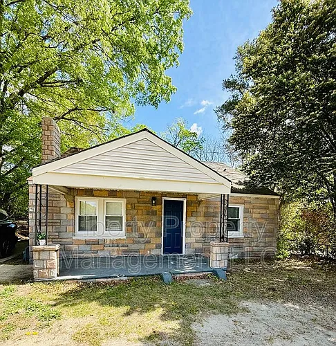 1628 Murchison Rd Photo 1