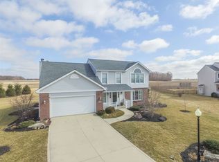1401 Halliday Dr, Warren, IN 46792
