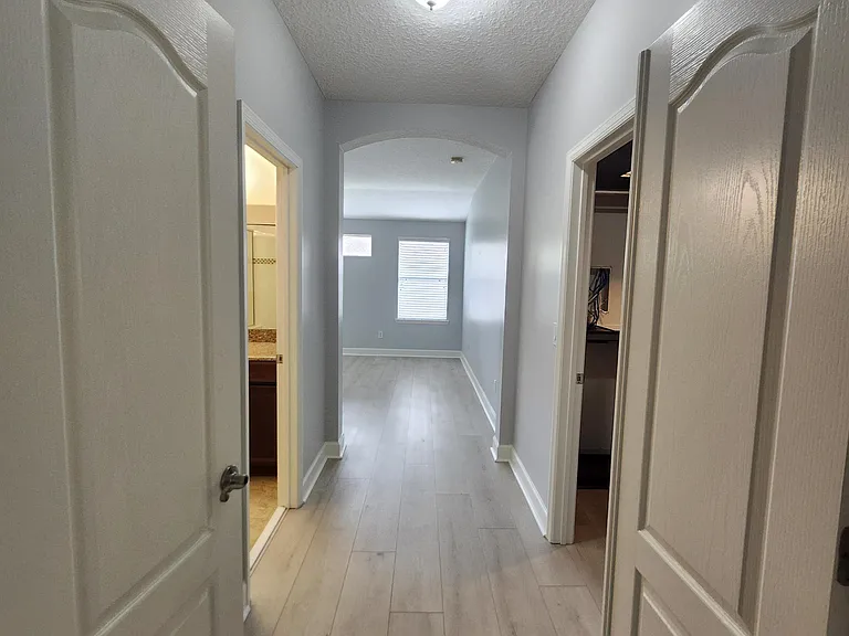 201 Edgeford Ct — Photo 19