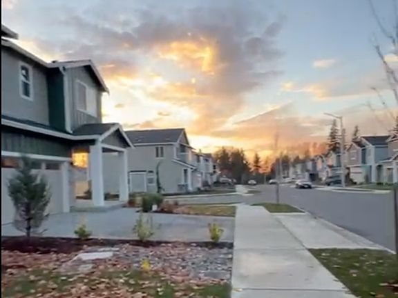 3rd image of 8508 52nd Pl NE