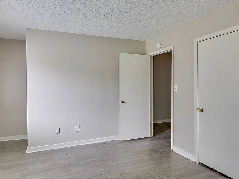 2932 Highway 468 — Photo 13