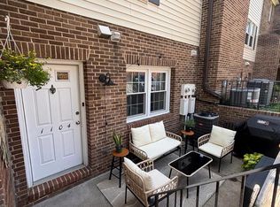 1104 N Stafford St #1, Arlington, VA 22201