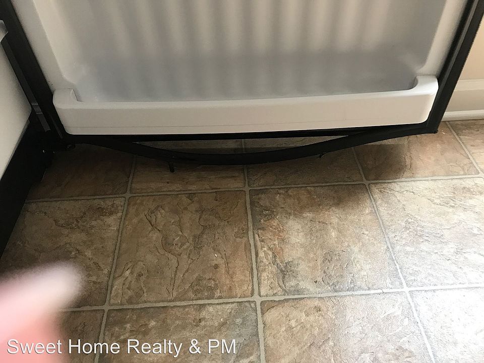 1st image of 249 Executive Ave APT 2A