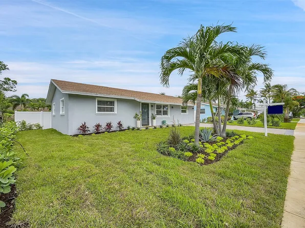 710 SE 3rd Avenue, Delray Beach, FL 33483