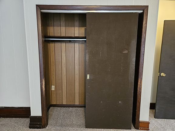 Bedroom closet
