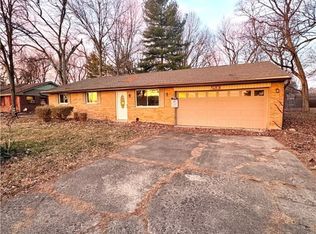 5201 Wilmington Pike, Dayton, OH 45440