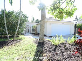 1218 Cooper Dr, Naples, FL 34103