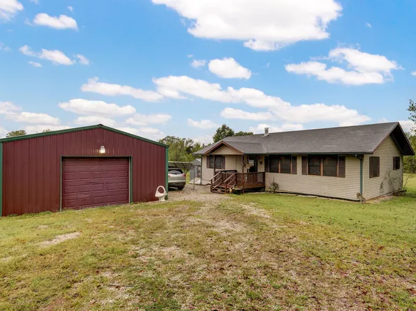 211 N Pacific Street, Urbana, MO 65767