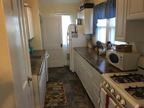 2nd image of 408 E North St