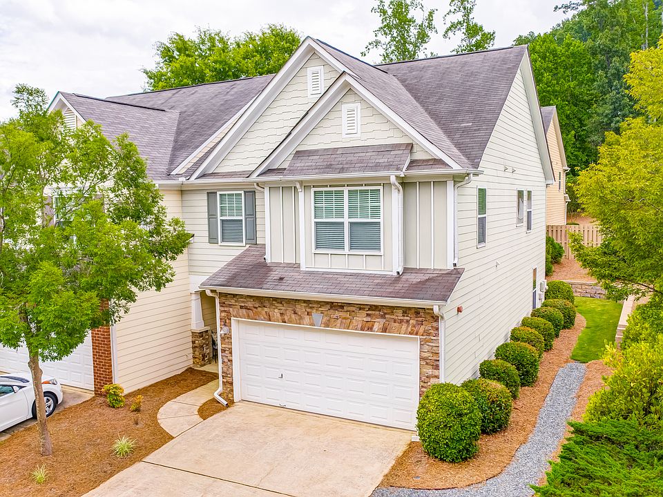 1st image of 406 Mountain View Ln