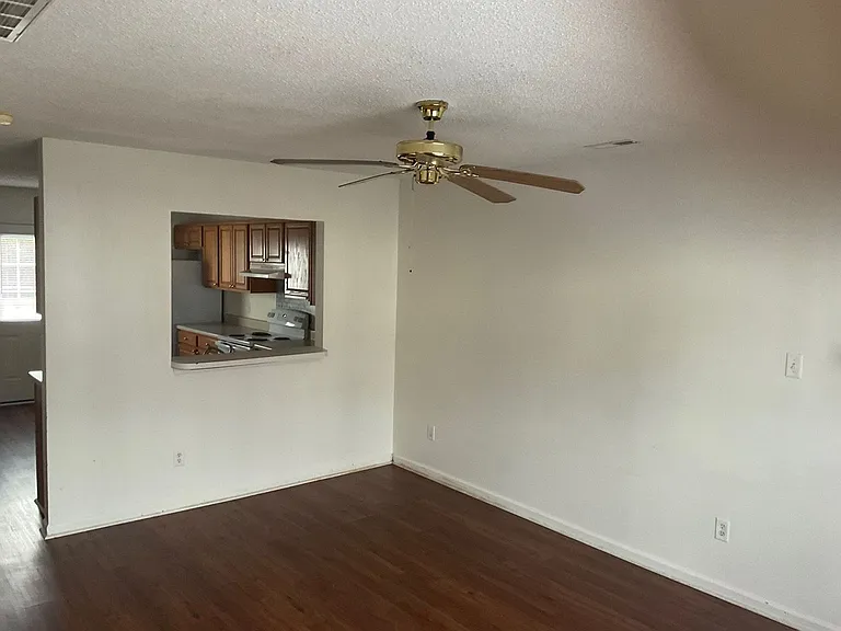 980 W Pueblo Dr — Photo 3