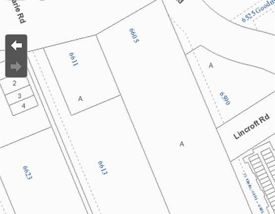 3rd image of 6613 Sooke Rd