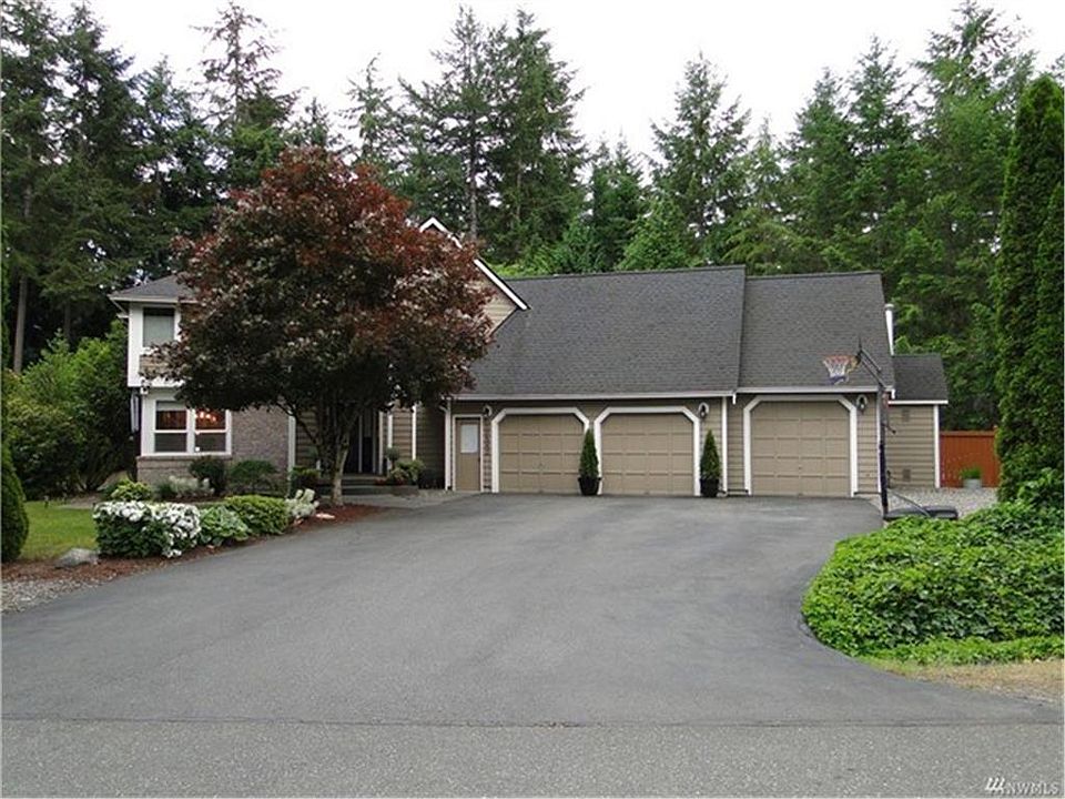 1st image of 10542 Sirocco Cir NW