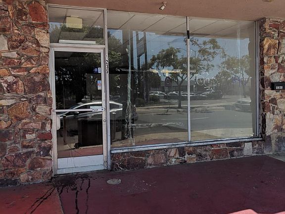 4th image of 1235 Highland Ave