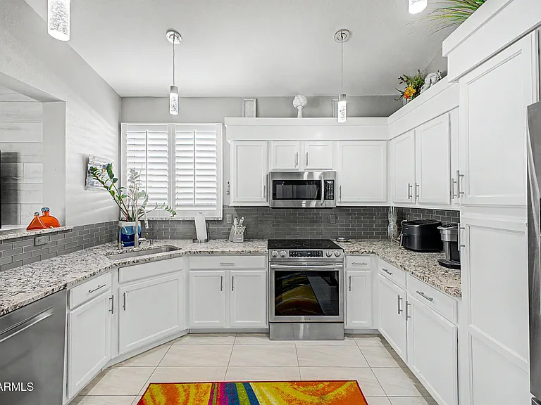 9026 W Escuda Dr — Photo 9