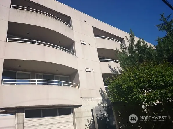 2000 W Barrett Street, Seattle, WA 98199