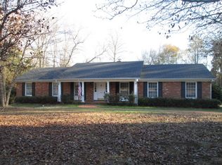 1215 E Barden Rd, Charlotte, NC 28226