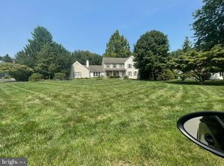 6 Normandy Dr, Chadds Ford, PA 19317