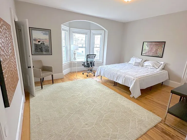 184 Ash St — Photo 10