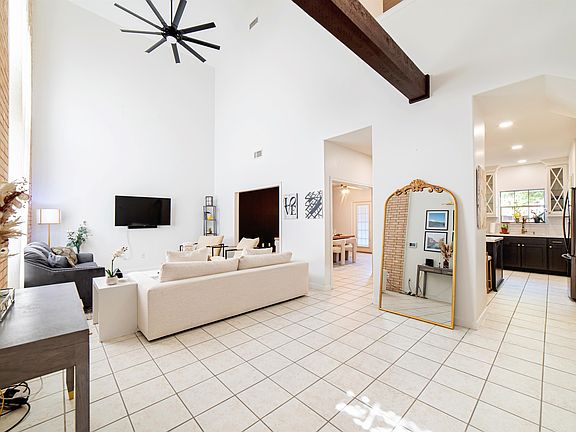 3rd image of 2445 Monarch Dr Unit 1601