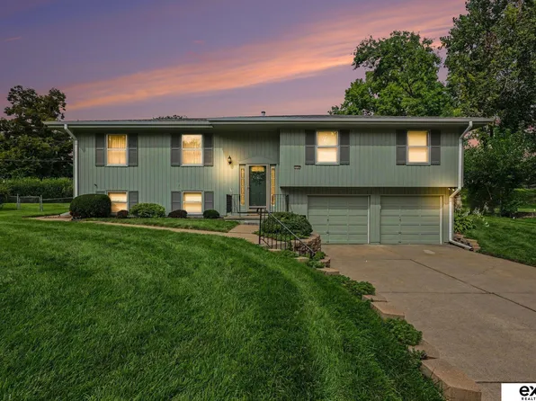 3130 S 116th St, Omaha, NE 68144