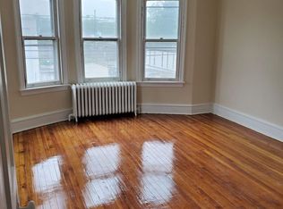2213 Mount Carmel Ave FLOOR 2, Glenside, PA 19038