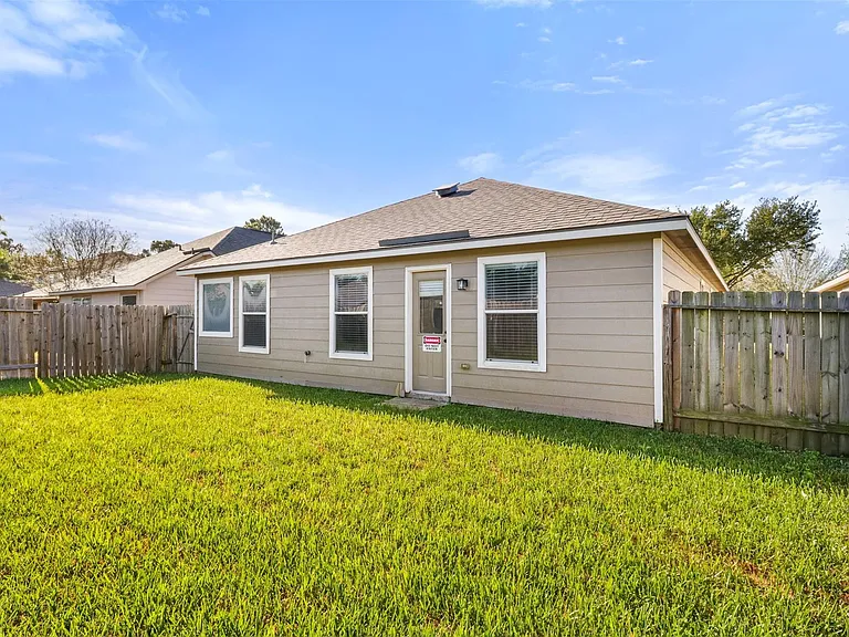 18218 Wild Orchid Dr — Photo 26