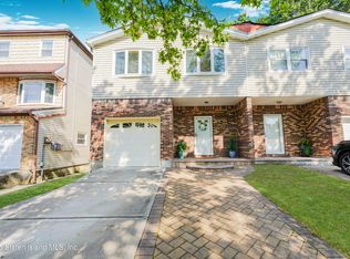 106 Redwood Ave, Staten Island, NY 10308