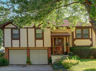 21180 W 180th St, Olathe, KS 66062