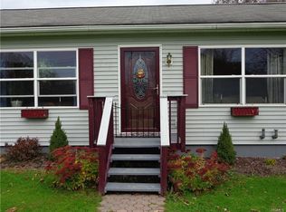 72 Spruce Rd, Middletown, NY 10940