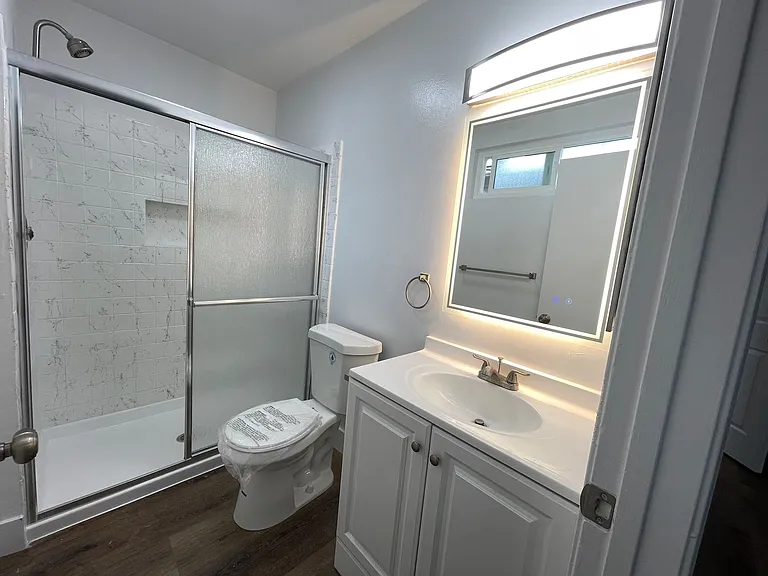 20353 Saticoy St — Photo 75