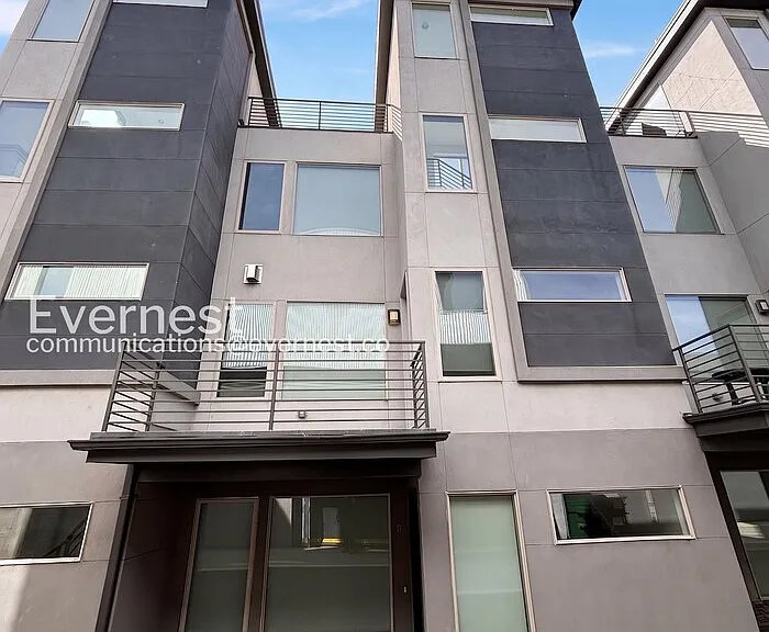 2649 17th St #5 — Photo 1