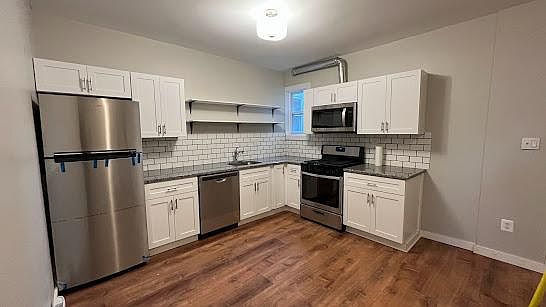 1st image of 1447 69th Ave Floor 2