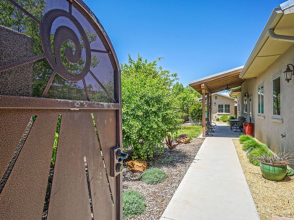 1st image of 5128 Guadalupe Trl NW