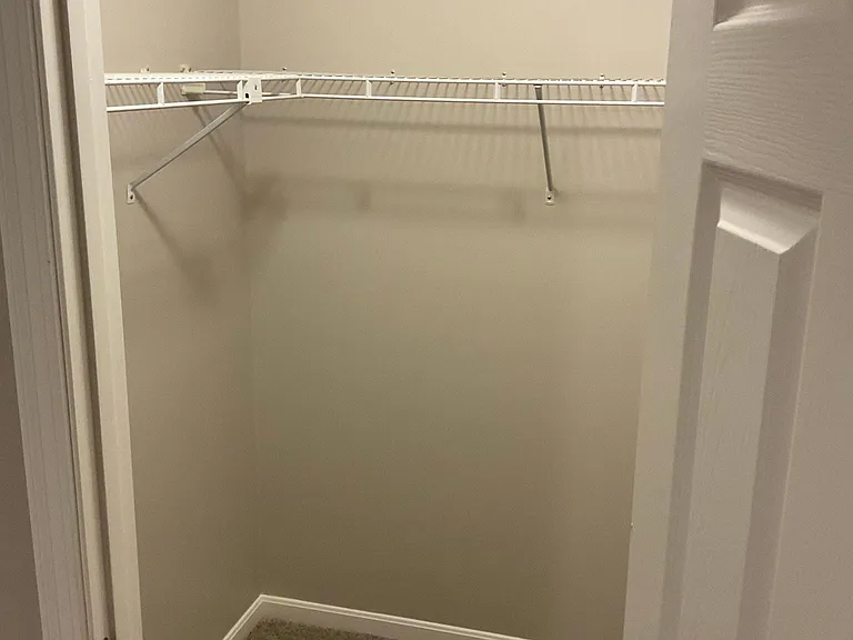 1388 Ashford Pl — Photo 16